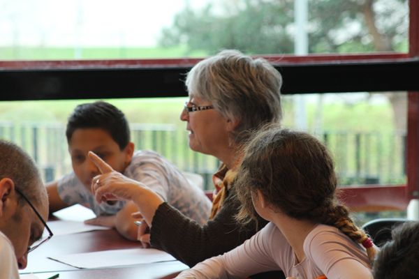 Denise Déjean, Jean Dherbey et Dominique Lin en ateliers et dédicaces