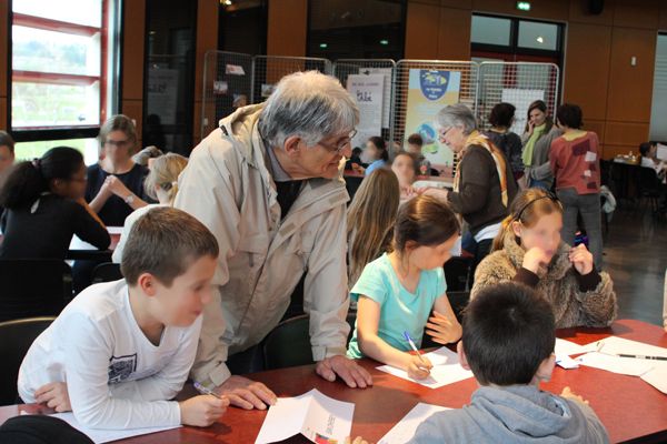 Denise Déjean, Jean Dherbey et Dominique Lin en ateliers et dédicaces