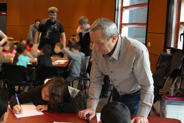 Denise Déjean, Jean Dherbey et Dominique Lin en ateliers et dédicaces