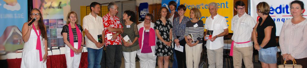 Jean-Philippe Chabrillangeas reçoit son Prix des mains de Michèle Gazier