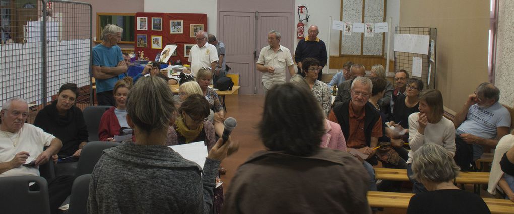 Des auteurs et illustrateurs en dédicace, des Salons différents…