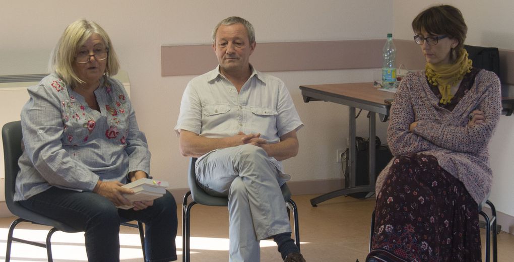 Des auteurs et illustrateurs en dédicace, des Salons différents…