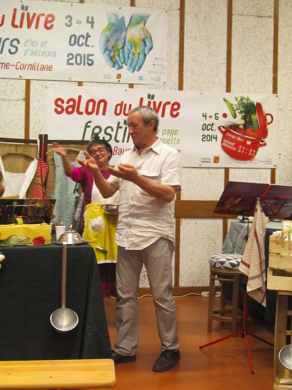 Des auteurs et illustrateurs en dédicace, des Salons différents…